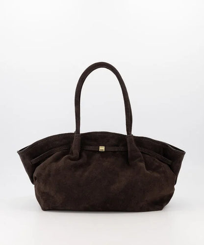 Coline – Donkerbruine Suède Schoudertas met Goudkleurige Details
